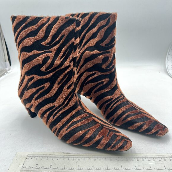 Black/Brown Suede Square Toe Comfort Kitten Low Heel Ankle Boots Pull On Booties - Picture 3 of 7